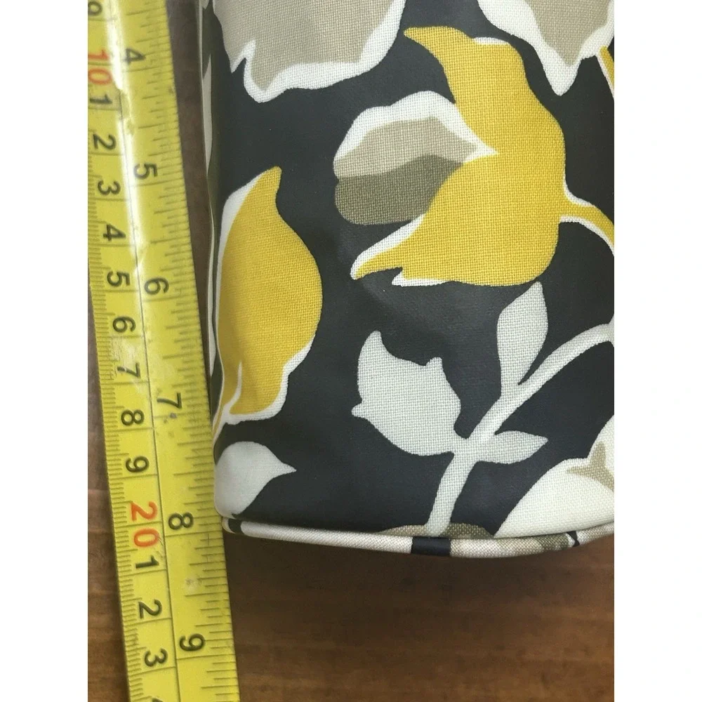 Vera Bradley NWT Baby Bottle Caddy 